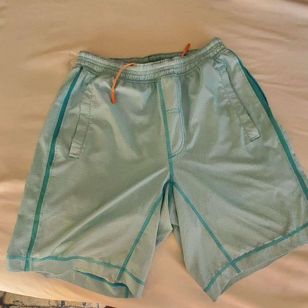 Lululemon pacer shorts